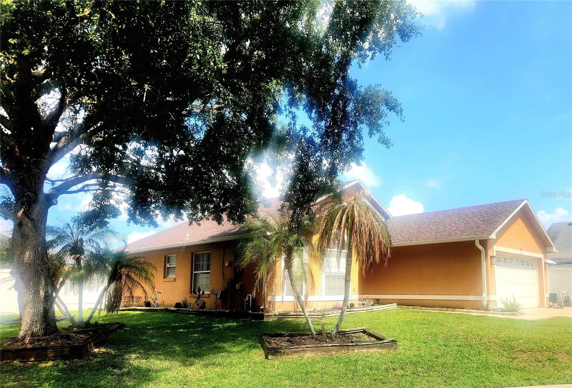 2483 Shelby Circle Kissimmee FL 34743