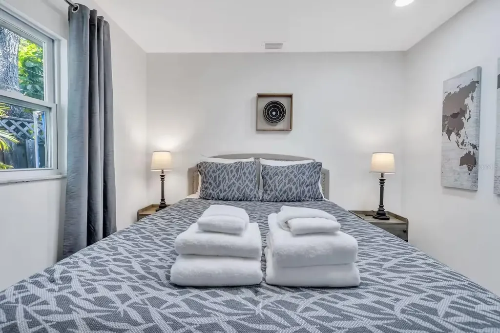 1317 Cocoanut Street Sarasota FL 34236