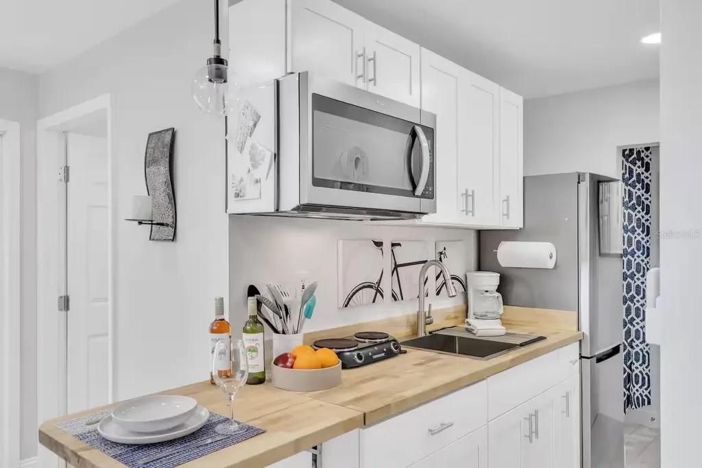 1317 Cocoanut Street Sarasota FL 34236