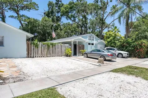 1317 Cocoanut Street Sarasota FL 34236