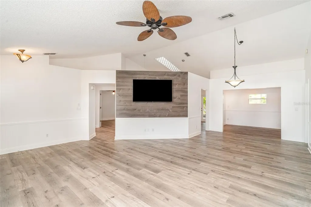2048 Berry Roberts Drive Sun City Center FL 33573