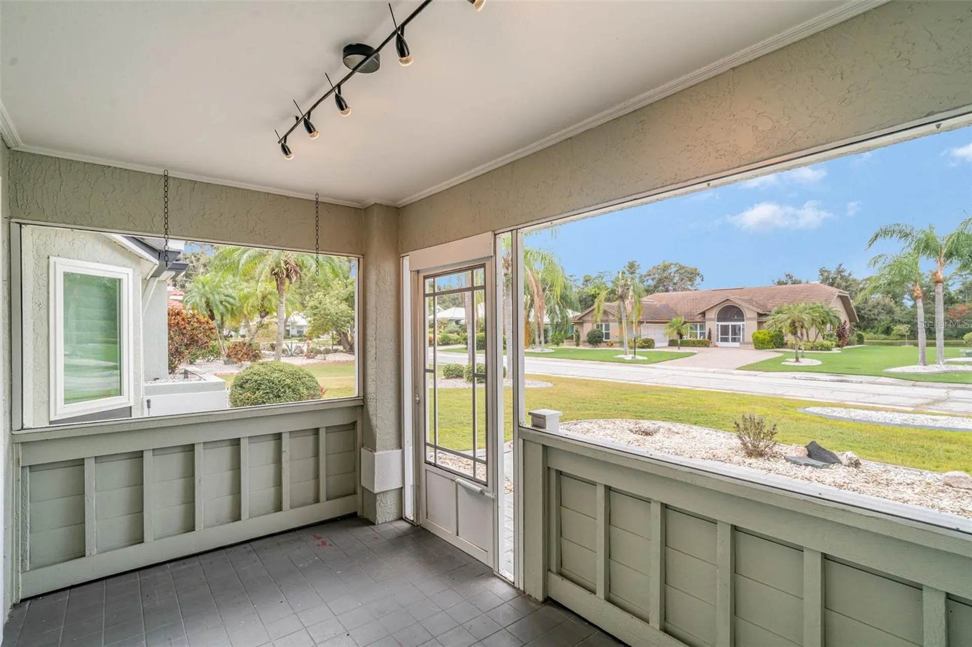 2048 Berry Roberts Drive Sun City Center FL 33573
