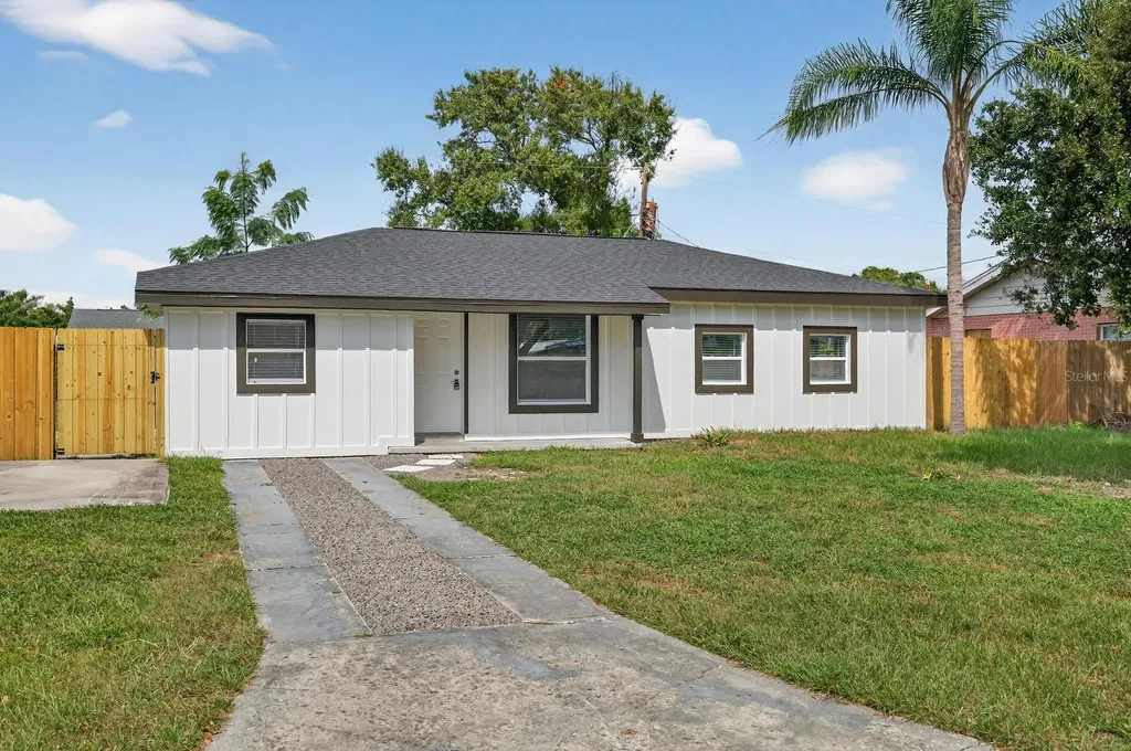 4009 W Wallace Avenue Tampa FL 33611