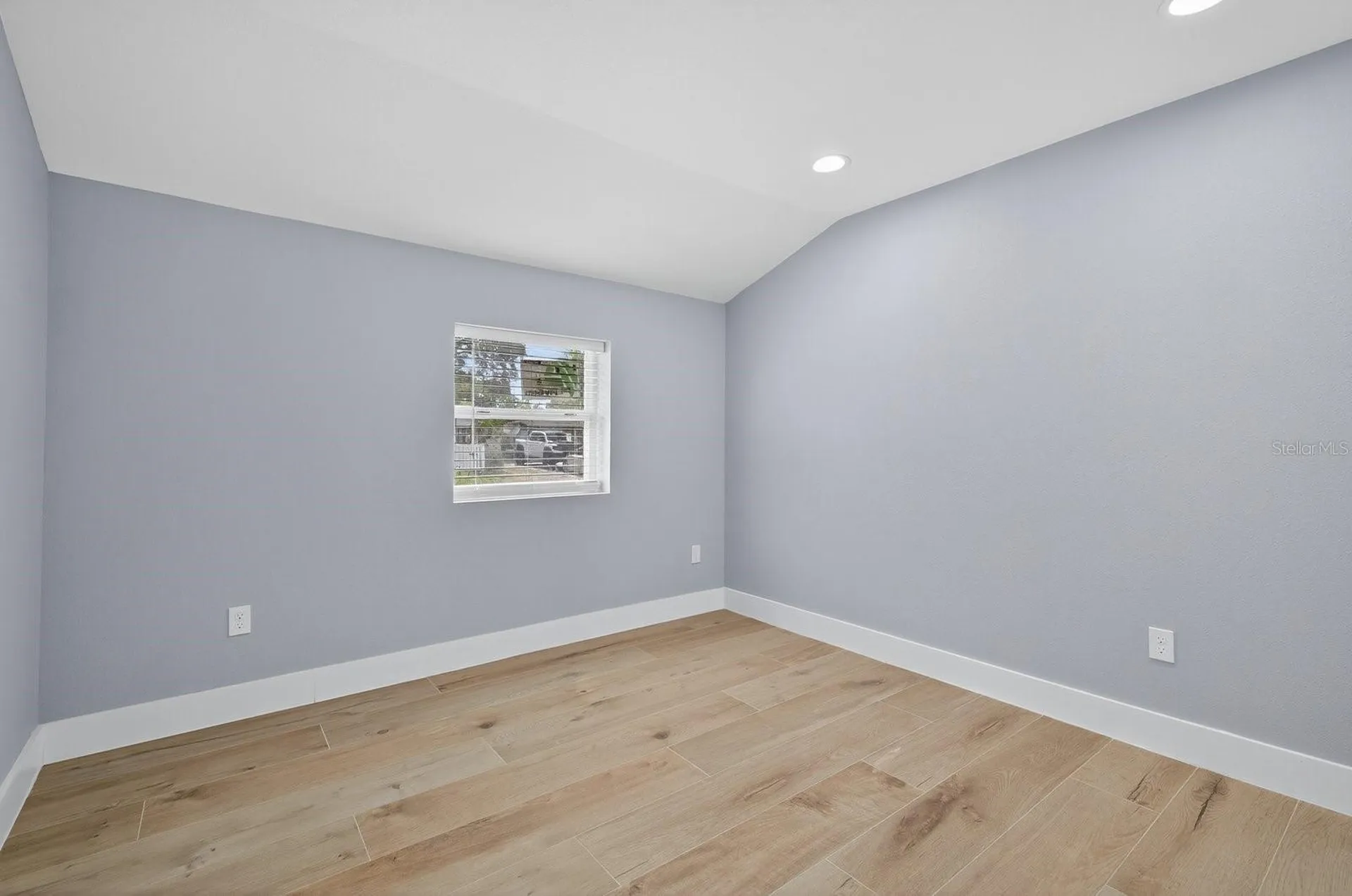 4009 W Wallace Avenue Tampa FL 33611