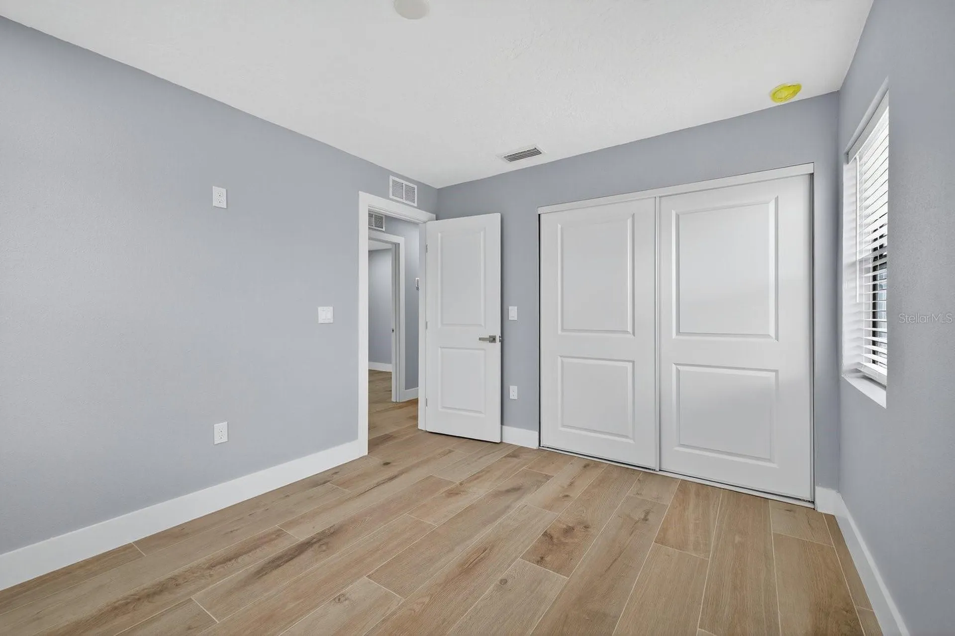 4009 W Wallace Avenue Tampa FL 33611