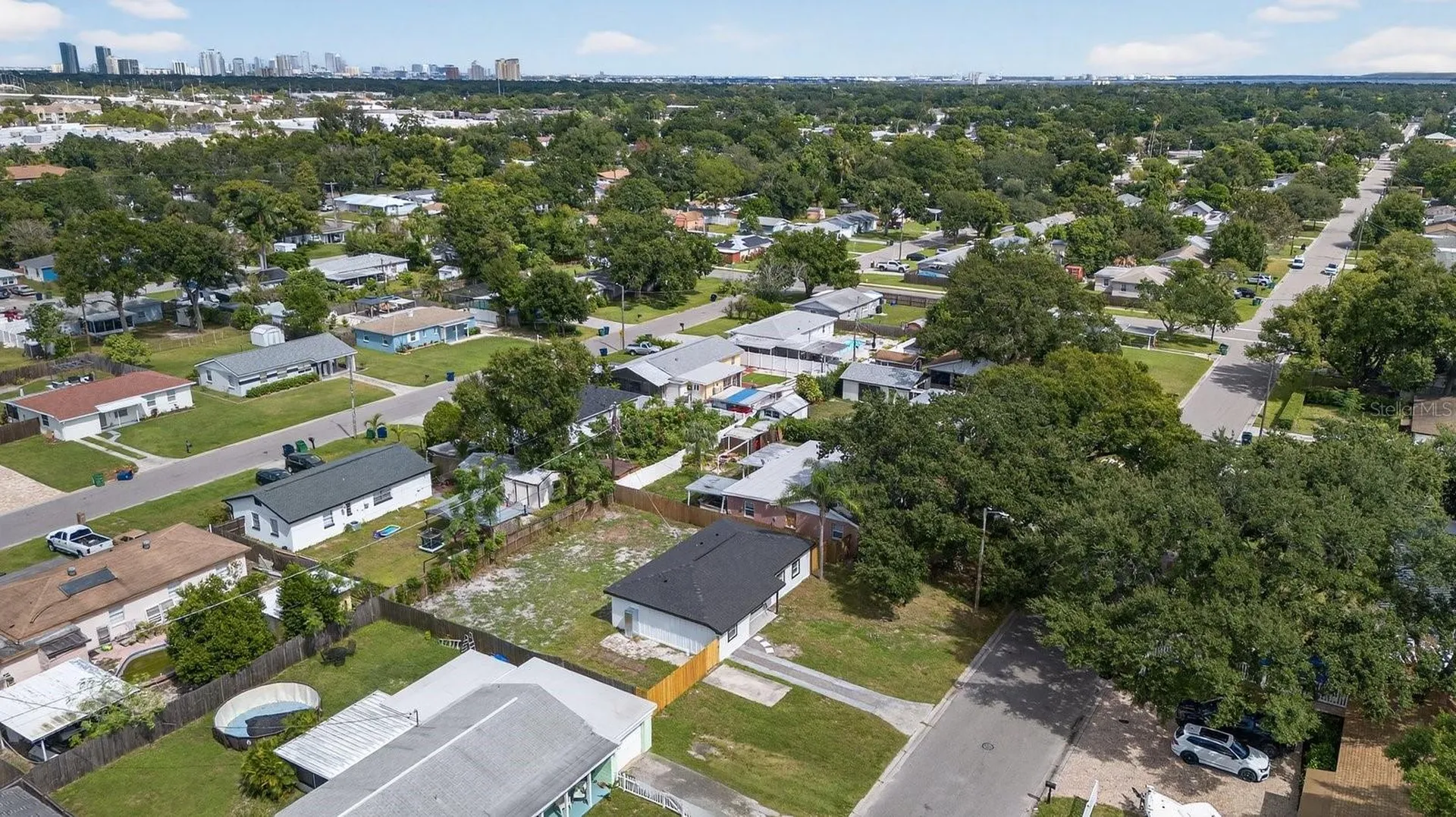 4009 W Wallace Avenue Tampa FL 33611