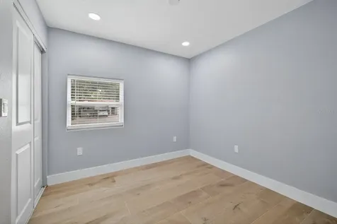 4009 W Wallace Avenue Tampa FL 33611