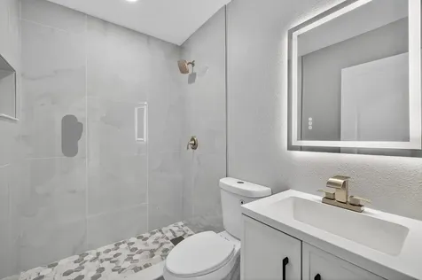 4009 W Wallace Avenue Tampa FL 33611