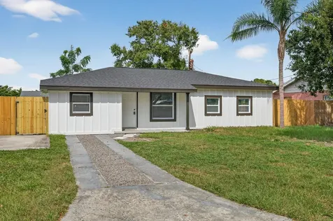 4009 W Wallace Avenue Tampa FL 33611