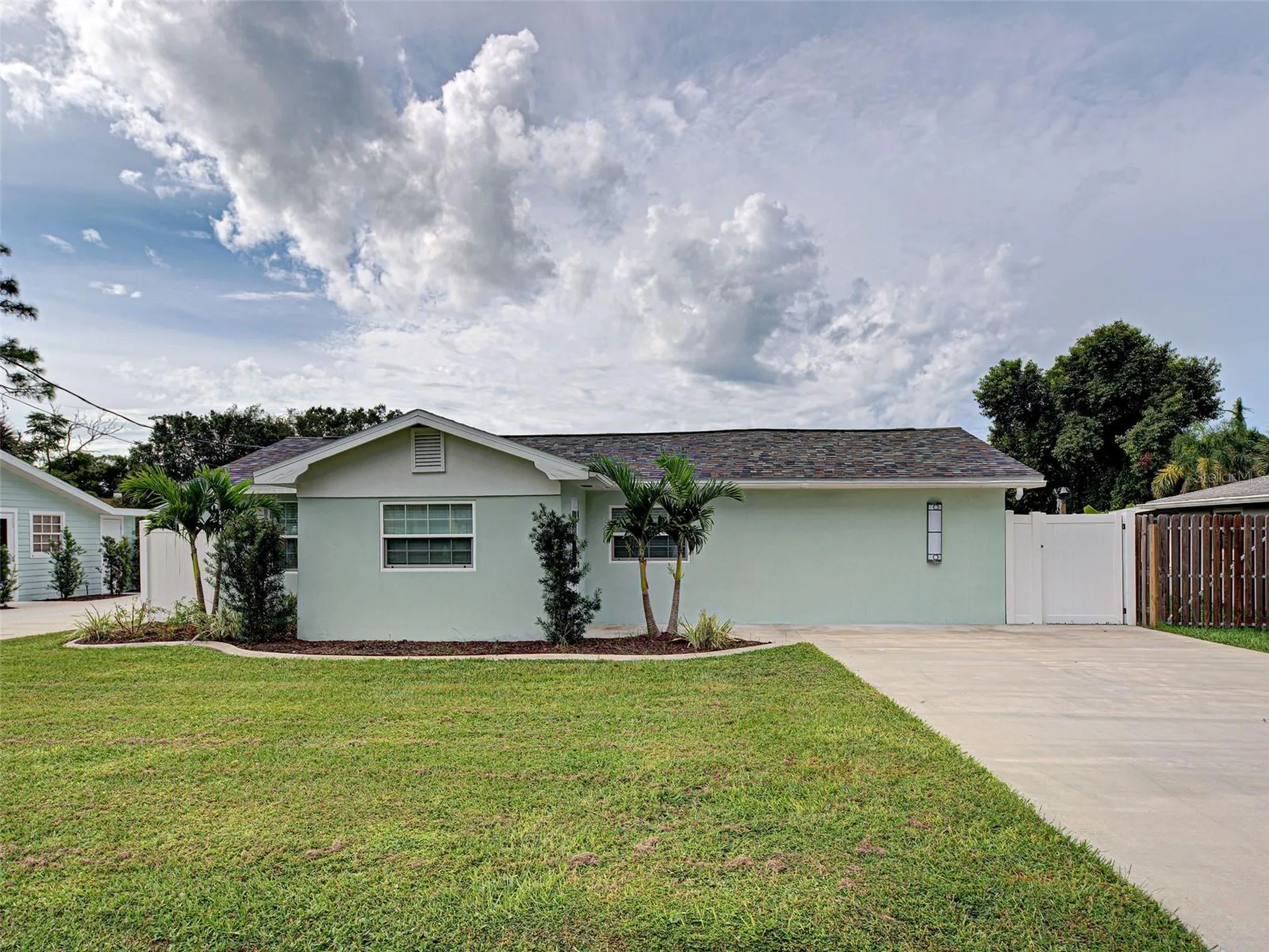 425 Yale Street Englewood FL 34223