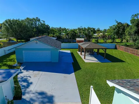 425 Yale Street Englewood FL 34223