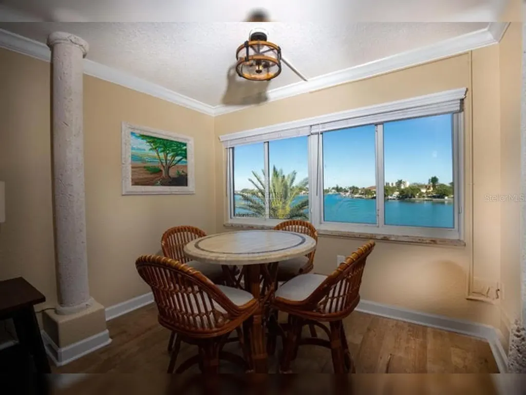 10265 Gulf Boulevard St Petersburg FL 33706