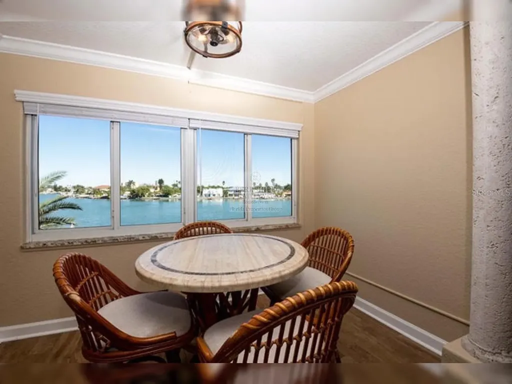 10265 Gulf Boulevard St Petersburg FL 33706