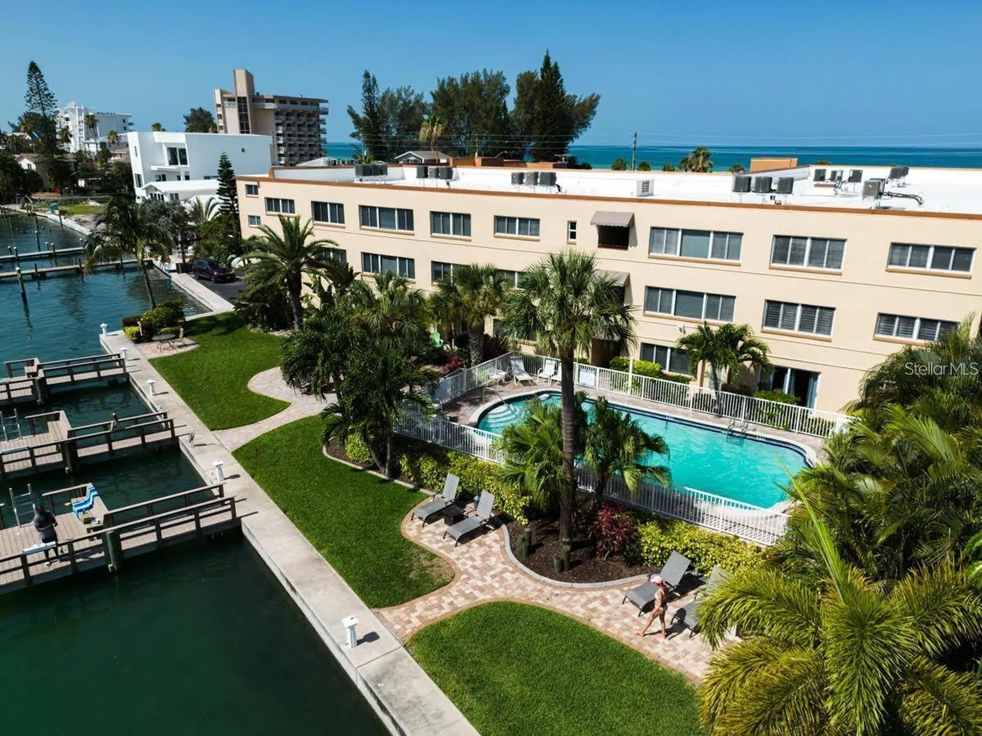 10265 Gulf Boulevard St Petersburg FL 33706