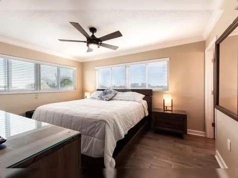 10265 Gulf Boulevard St Petersburg FL 33706