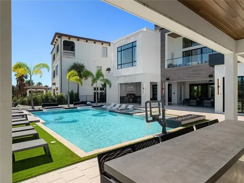 901 Golden Bear Drive Reunion FL 34747