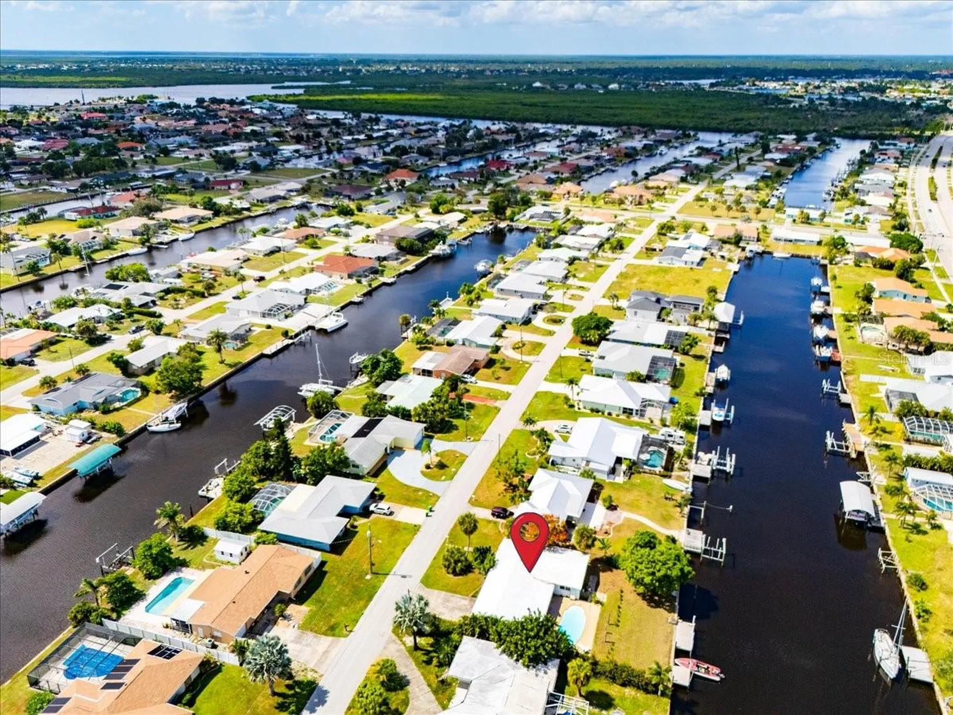 124 Leland SE Port Charlotte FL 33952