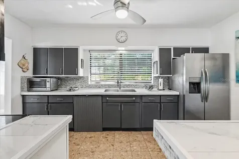 124 Leland SE Port Charlotte FL 33952