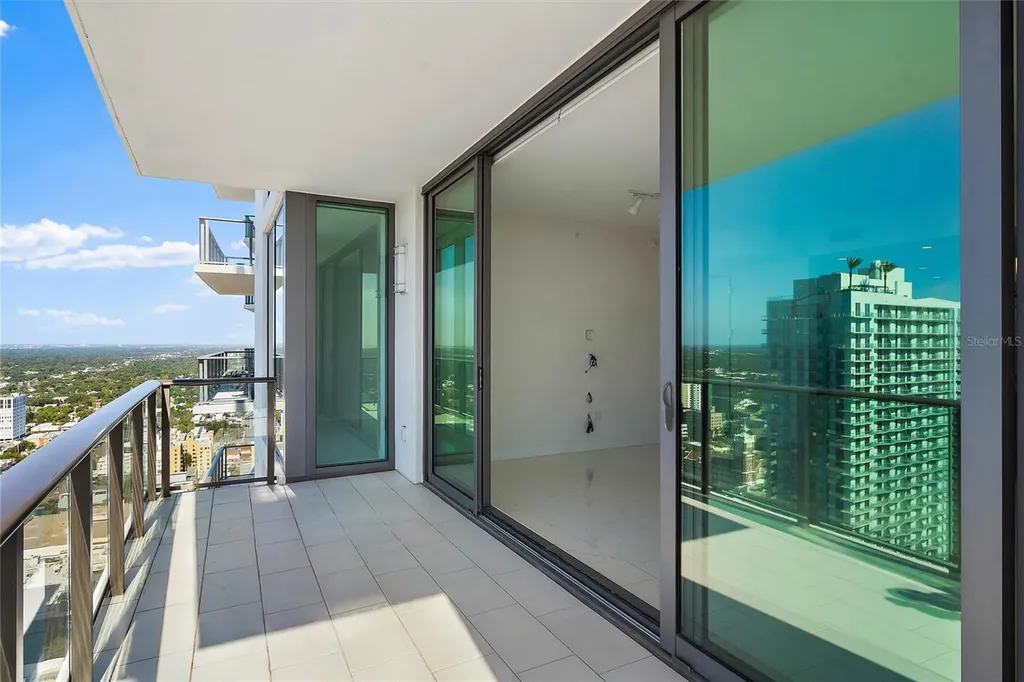 100 1st Avenue N St Petersburg FL 33701