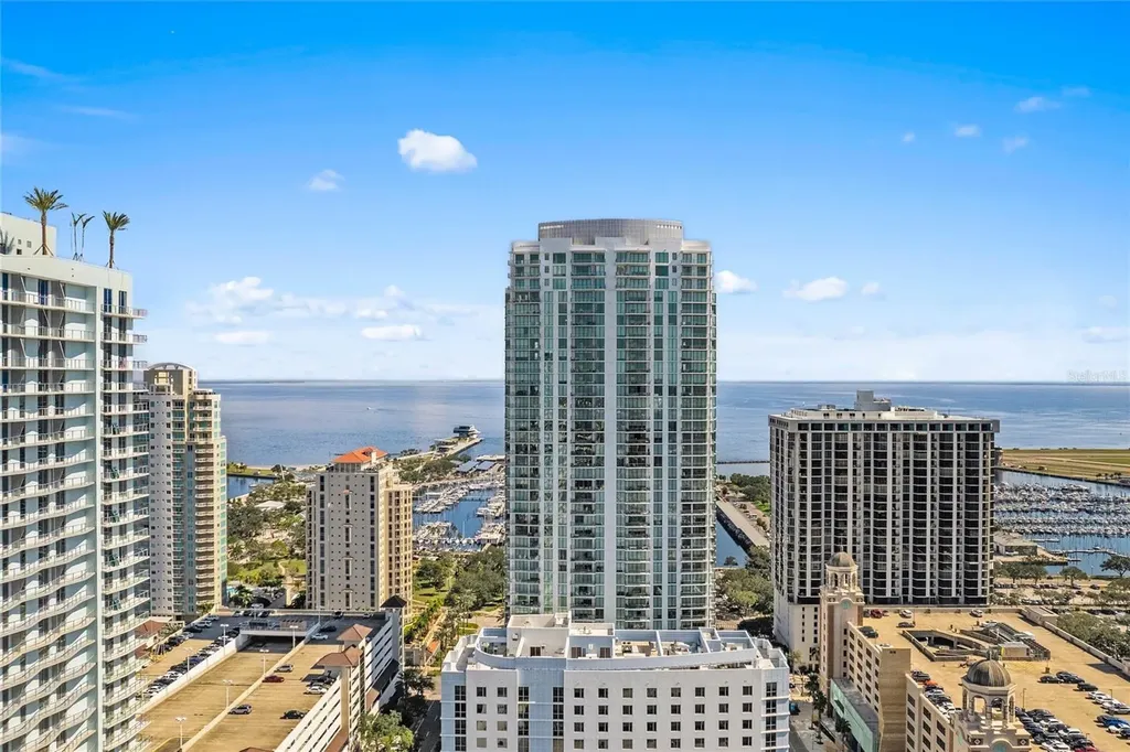 100 1st Avenue N St Petersburg FL 33701