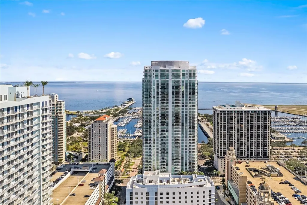 100 1st Avenue N St Petersburg FL 33701