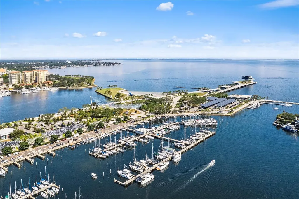 100 1st Avenue N St Petersburg FL 33701