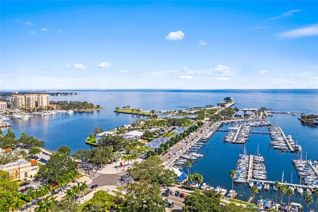 100 1st Avenue N St Petersburg FL 33701