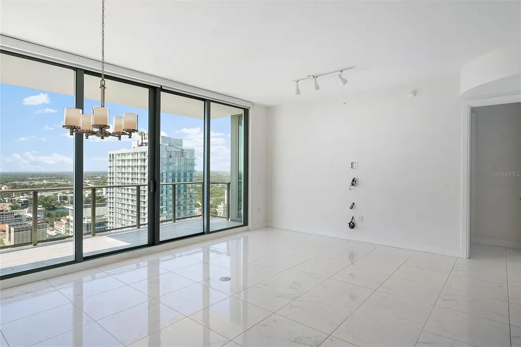 100 1st Avenue N St Petersburg FL 33701