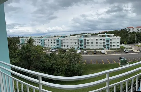 96QJ+3RG Cll Las Colinas Rio Grande PR 00745