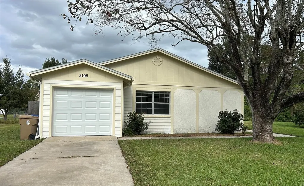 2195 Wind Jammer Court Kissimmee FL 34744
