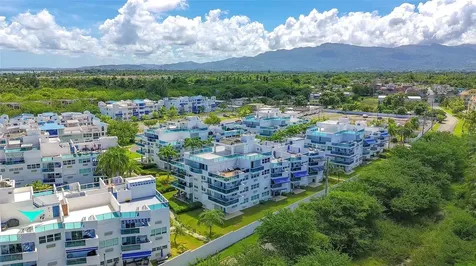 187 Km 7 Bo. Mediania Alta Loiza PR 00772