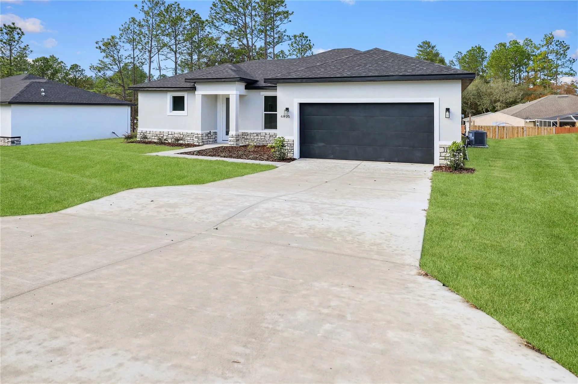 6825 SW 152nd Street Ocala FL 34473
