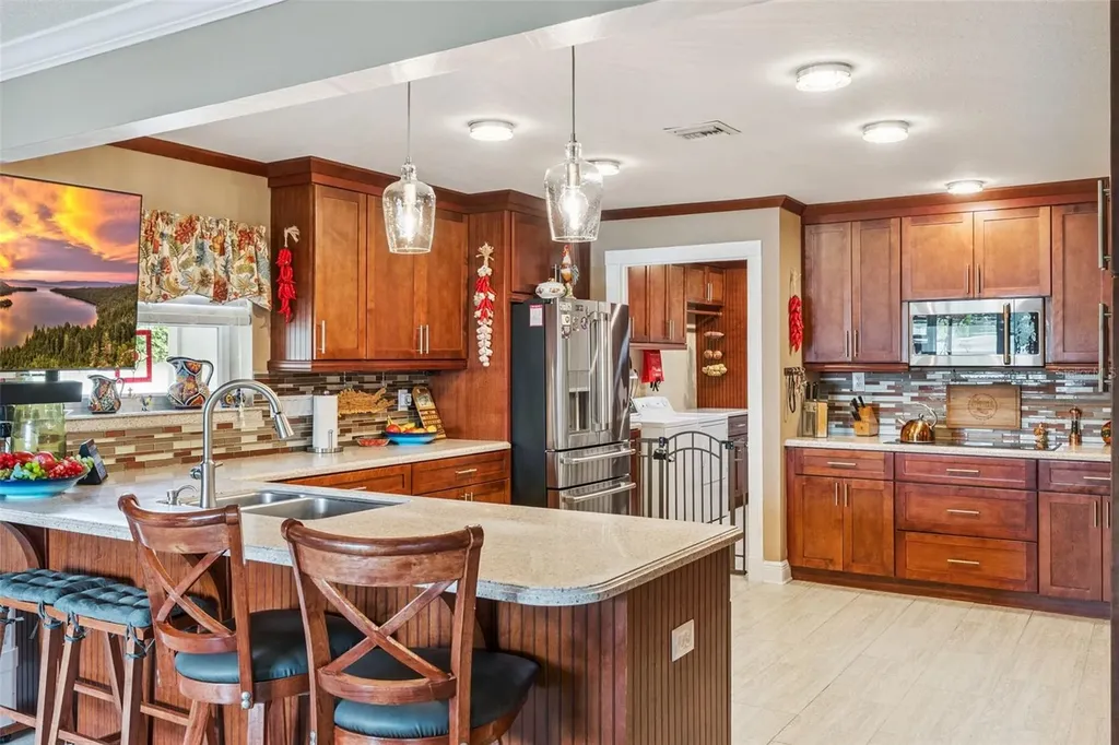 4358 Tidewater Drive Orlando FL 32812