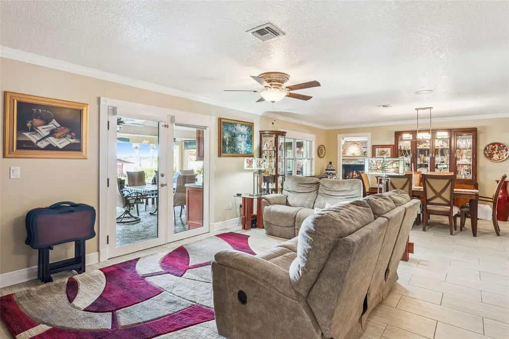 4358 Tidewater Drive Orlando FL 32812