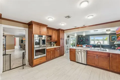 4358 Tidewater Drive Orlando FL 32812