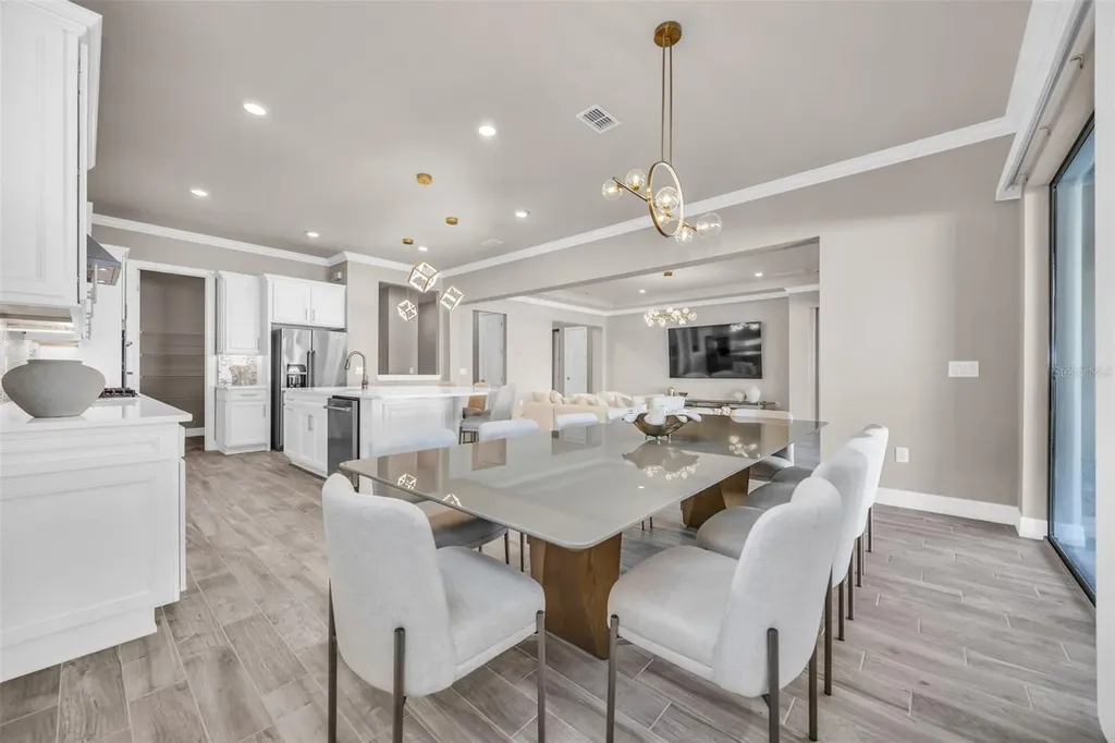 8077 Leaf Grove Circle Orlando FL 32836