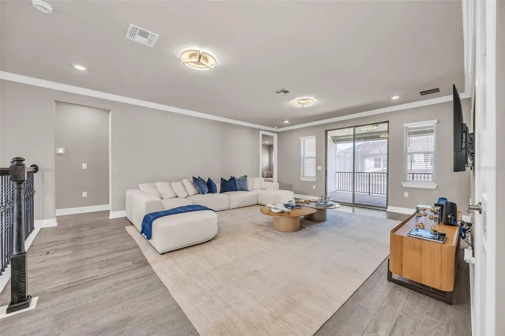 8077 Leaf Grove Circle Orlando FL 32836