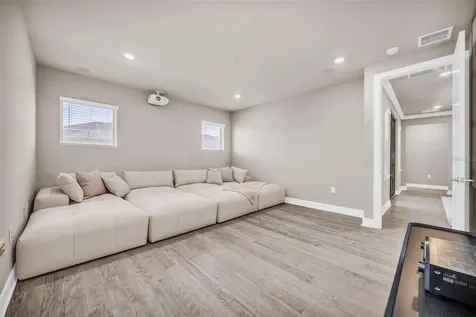 8077 Leaf Grove Circle Orlando FL 32836