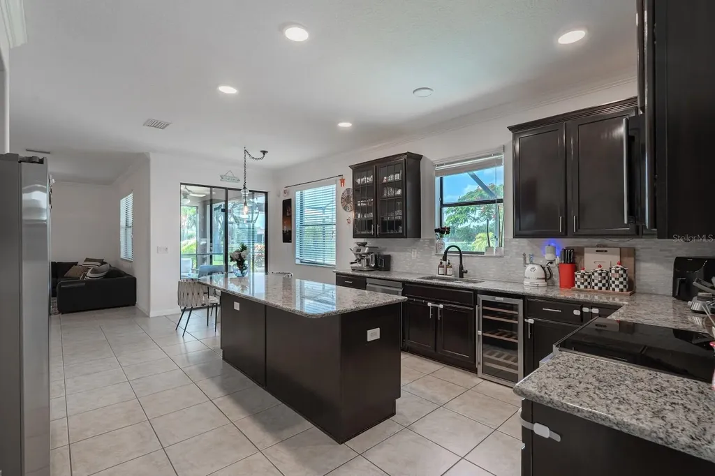 360 Hope Bay Loop Apollo Beach FL 33572
