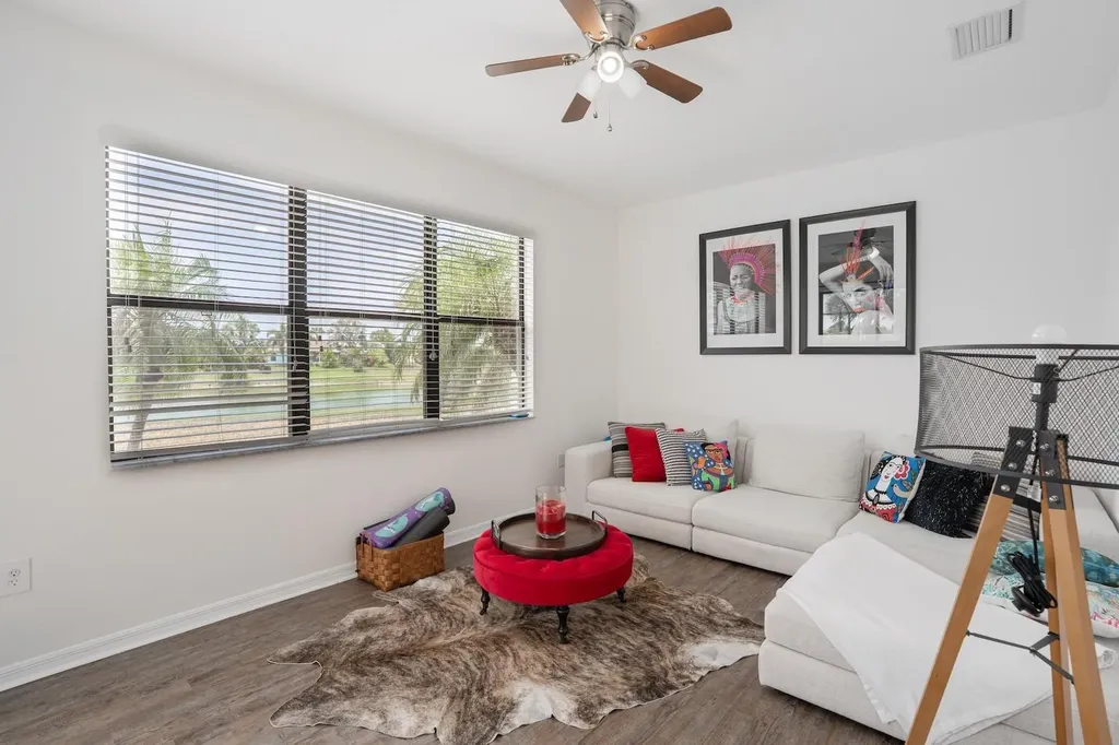 360 Hope Bay Loop Apollo Beach FL 33572
