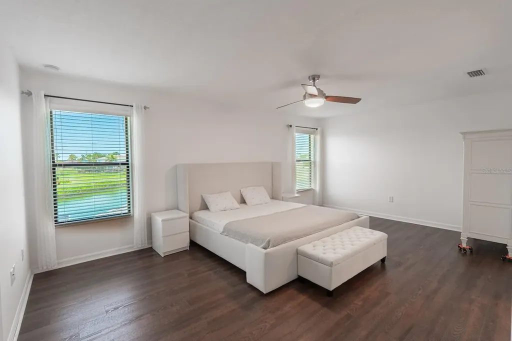 360 Hope Bay Loop Apollo Beach FL 33572