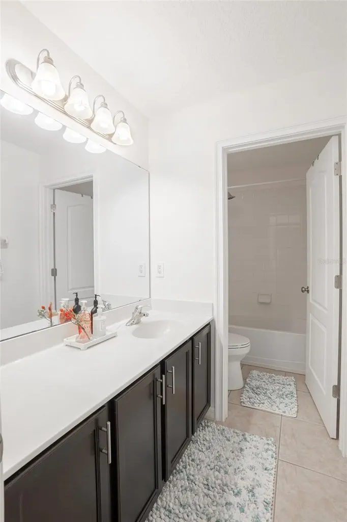 360 Hope Bay Loop Apollo Beach FL 33572