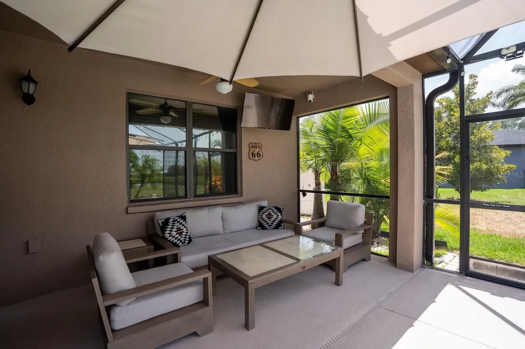 360 Hope Bay Loop Apollo Beach FL 33572
