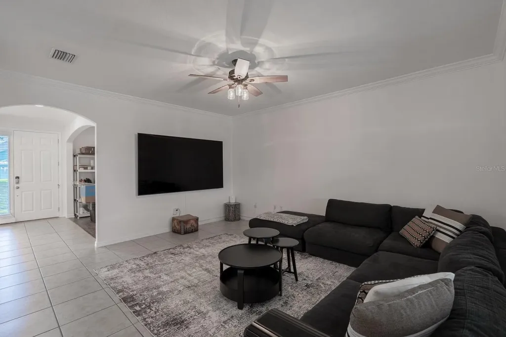 360 Hope Bay Loop Apollo Beach FL 33572