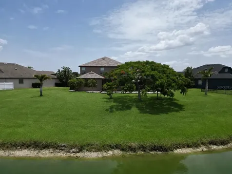 360 Hope Bay Loop Apollo Beach FL 33572