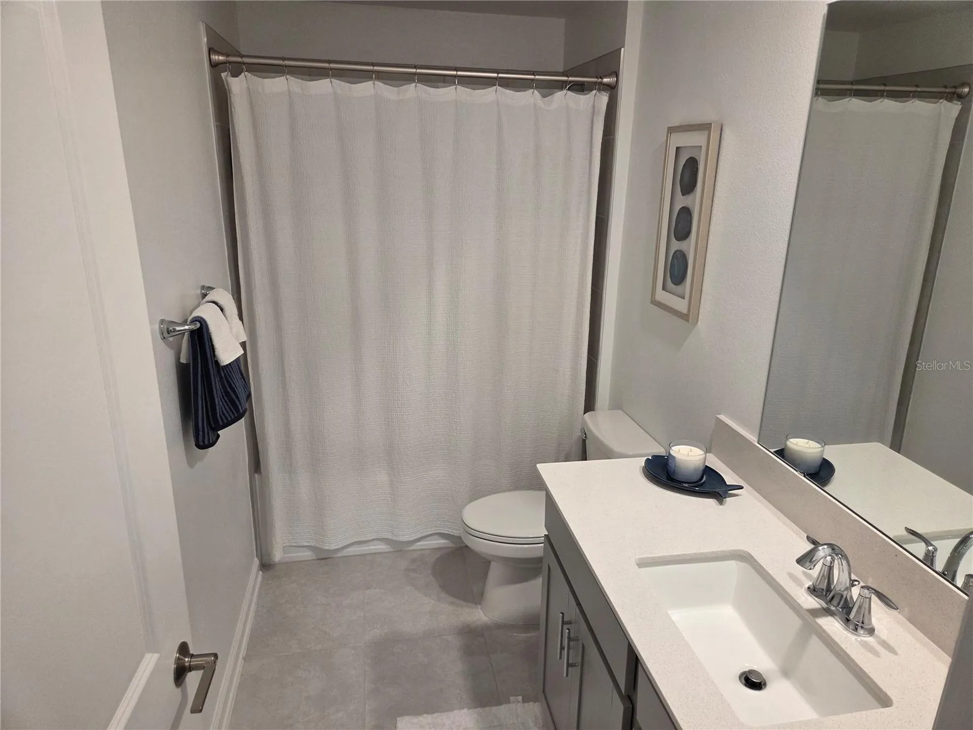 1686 Contentment Loop Kissimmee FL 34744