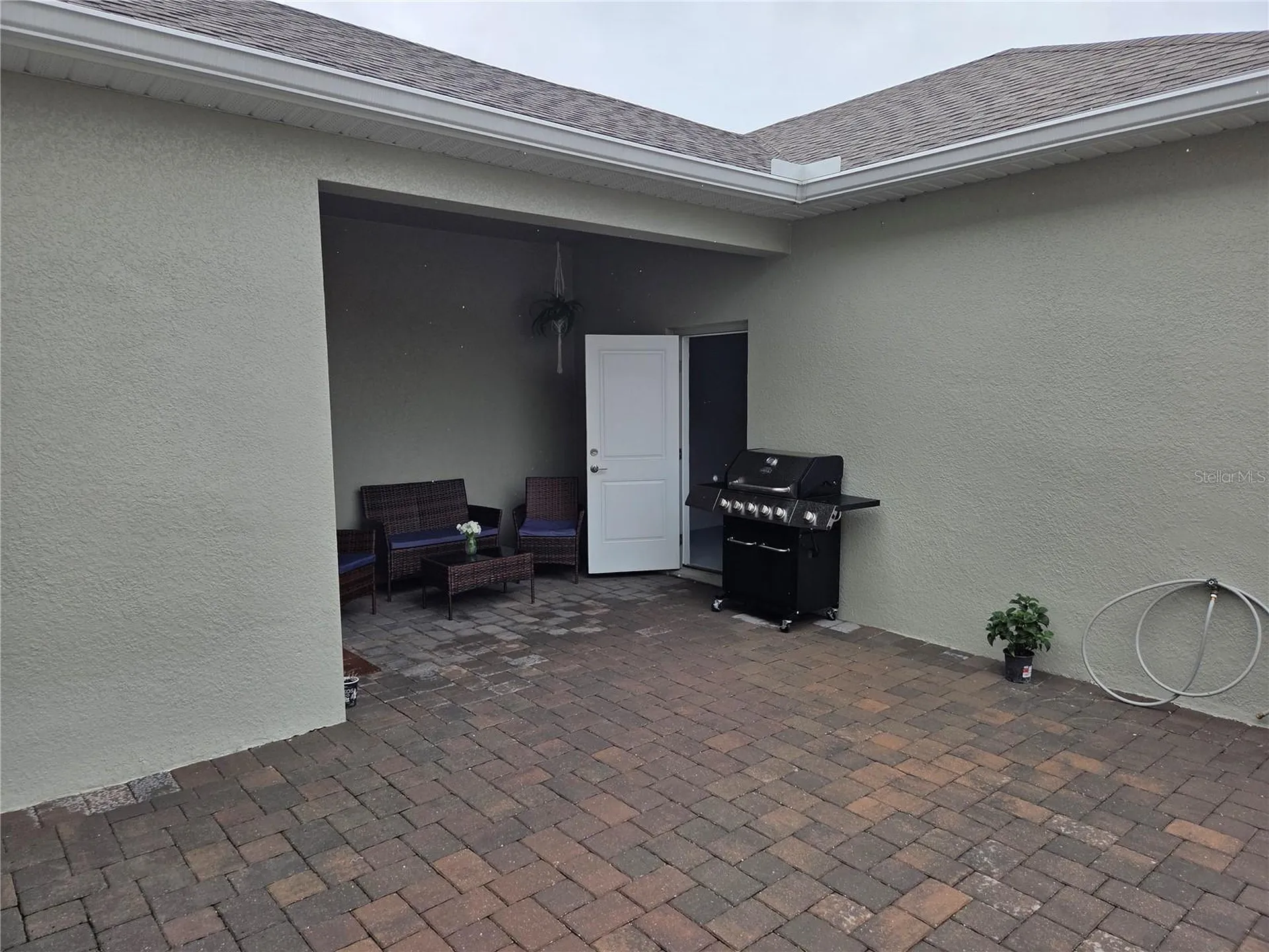 1686 Contentment Loop Kissimmee FL 34744
