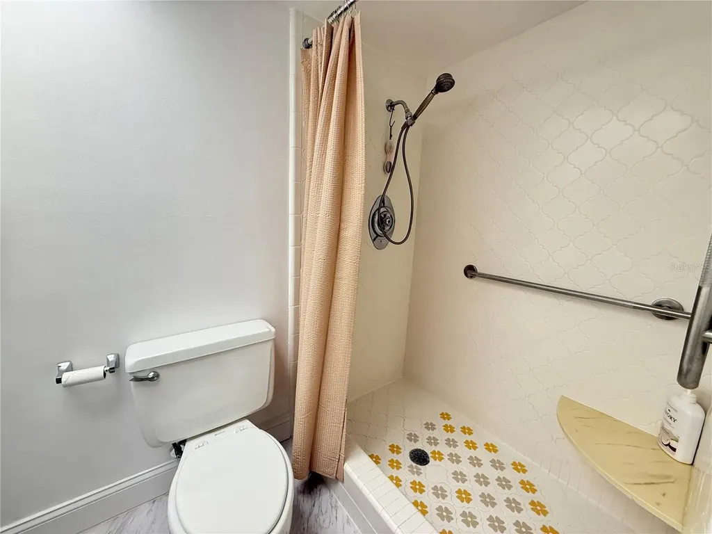 1012 Pearce Drive Clearwater FL 33764