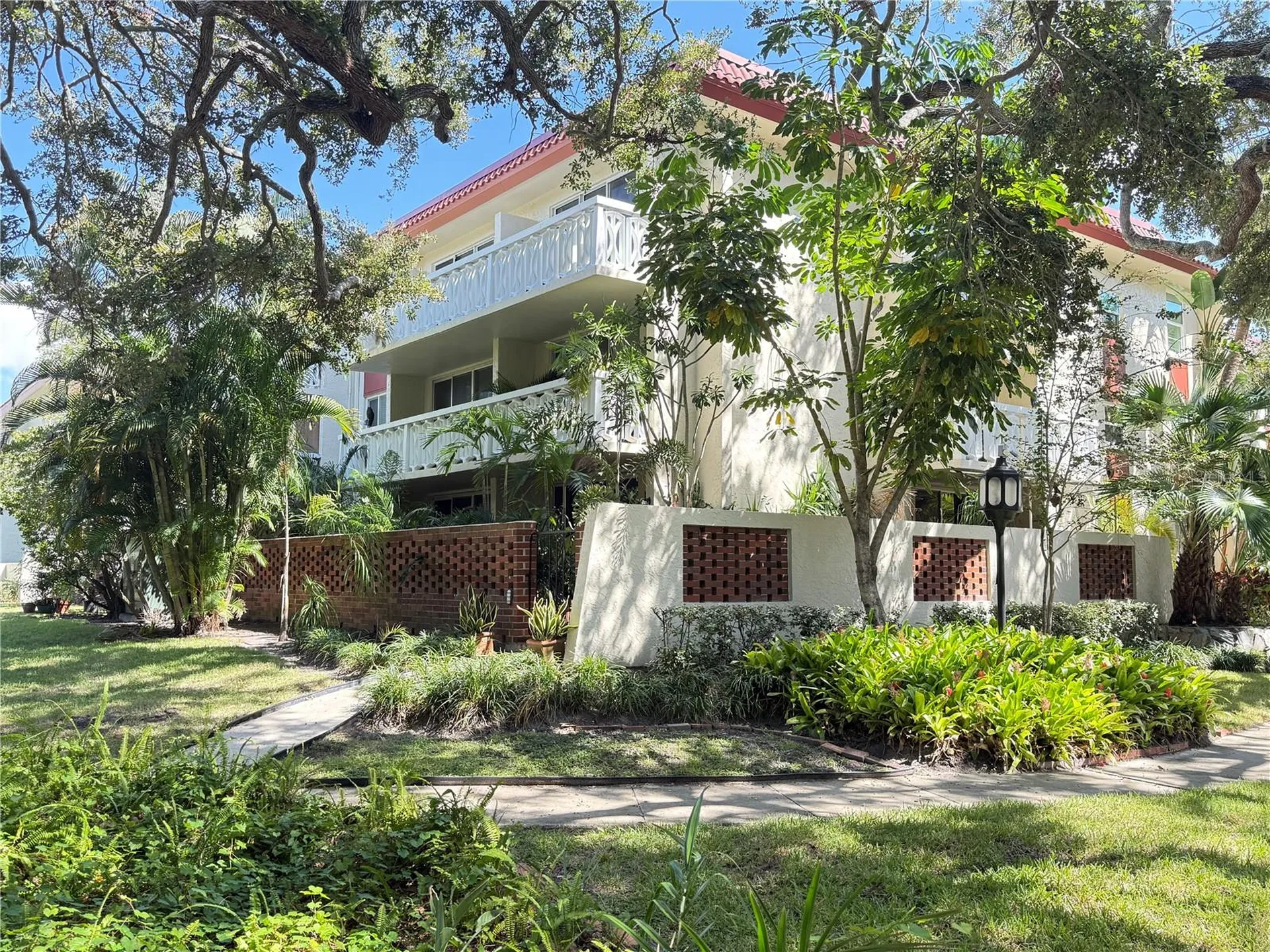 1012 Pearce Drive Clearwater FL 33764