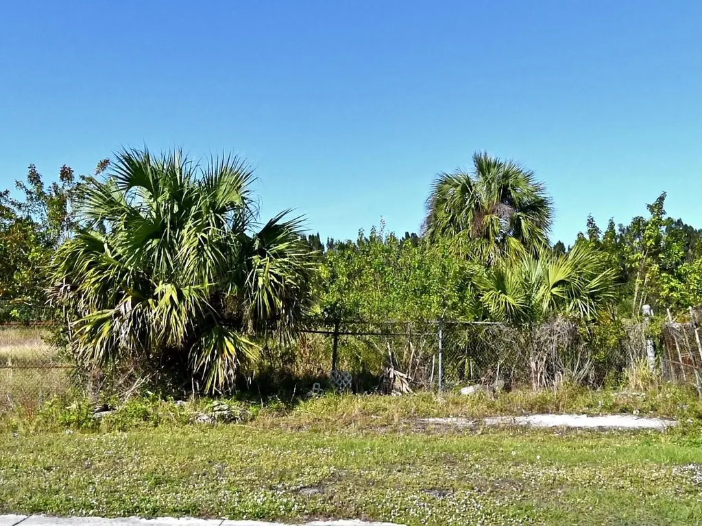 3214 Avenue D Fort Pierce FL 34947